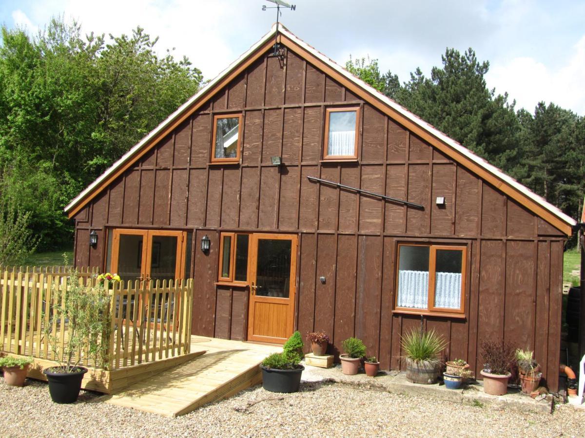 Deerewood Cottage Thorpe Market Exterior photo